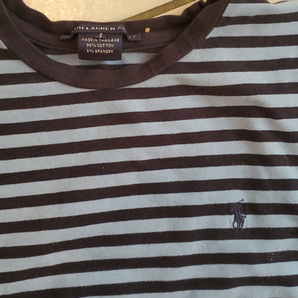 Ralph Lauren Sports small T-shirt. - Picture 2 of 3